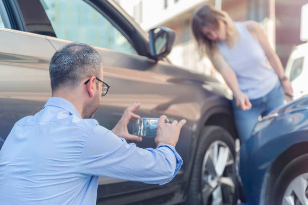 Professional Car Insurance Near Me technician working in Underwood-Petersville, AL